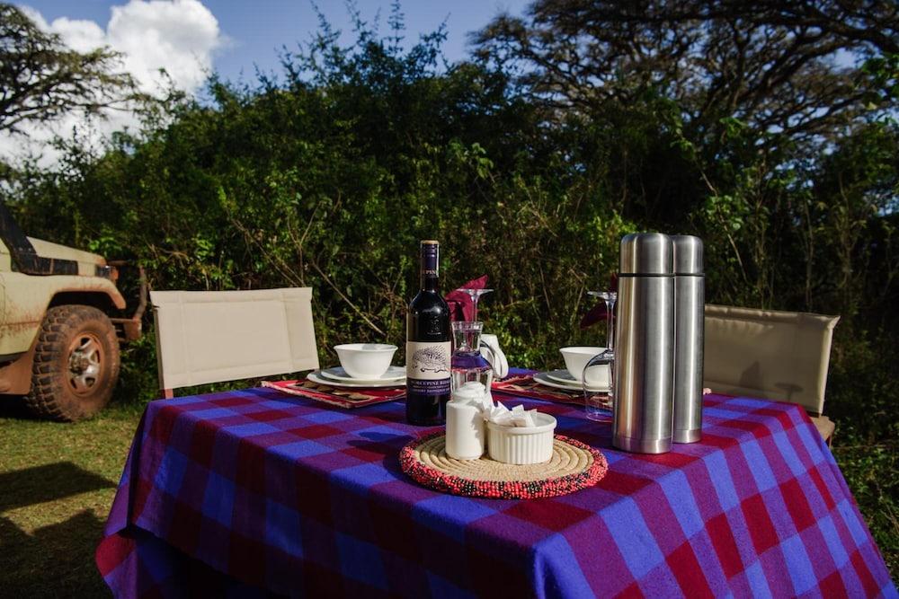 Karibu Camps And Lodges Lions Paw Ngorongoro Karatu Eksteriør billede