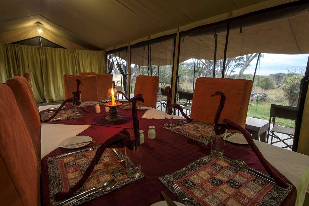 Karibu Camps And Lodges Lions Paw Ngorongoro Karatu Restaurant billede